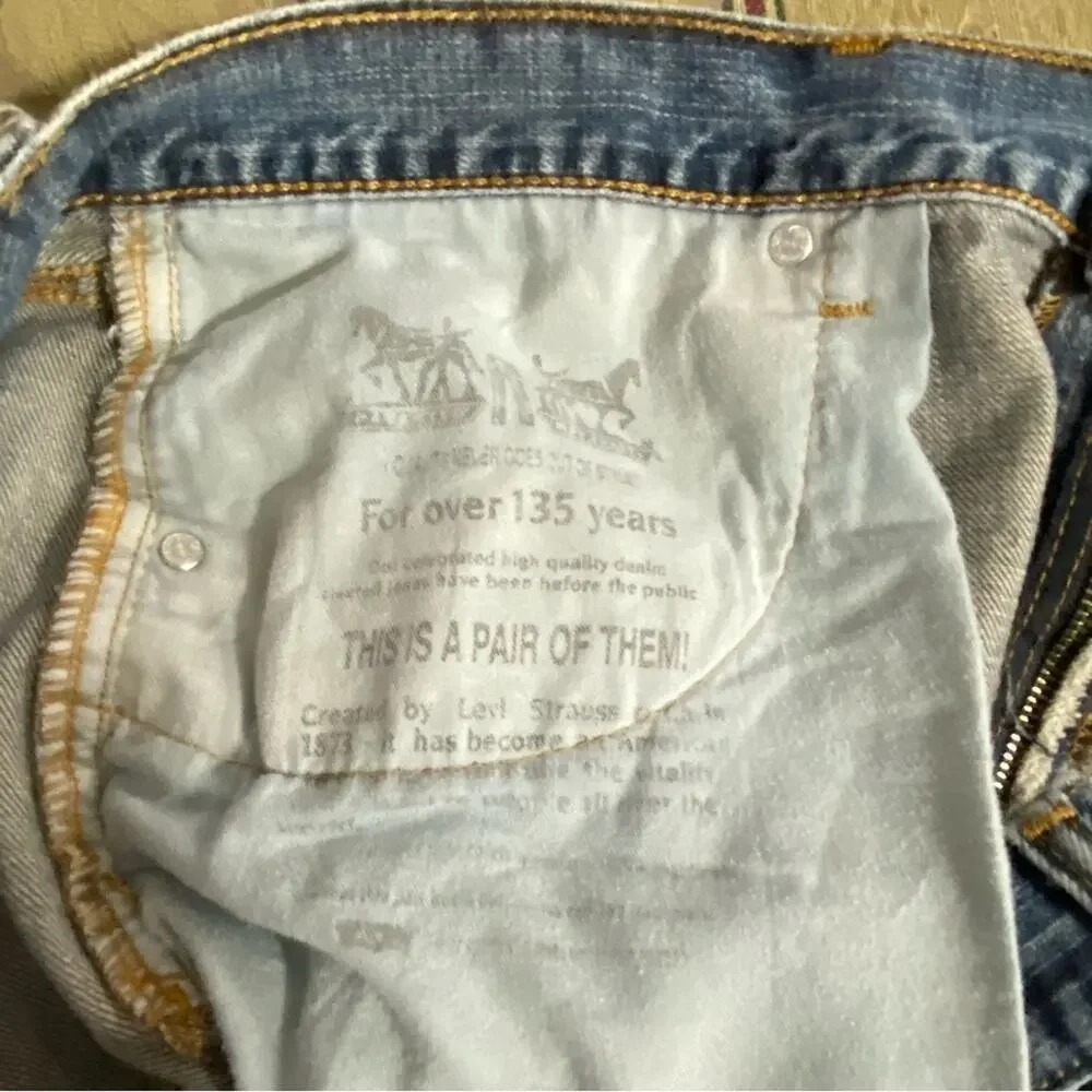 Vintage‎ Levi’s Dark Blue Wash Straight Leg Mens Size 38” x 32” Y2K Faded